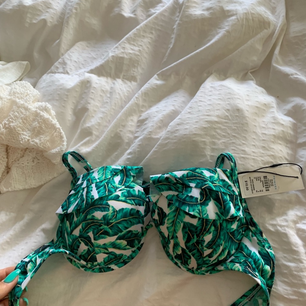 Bikini top